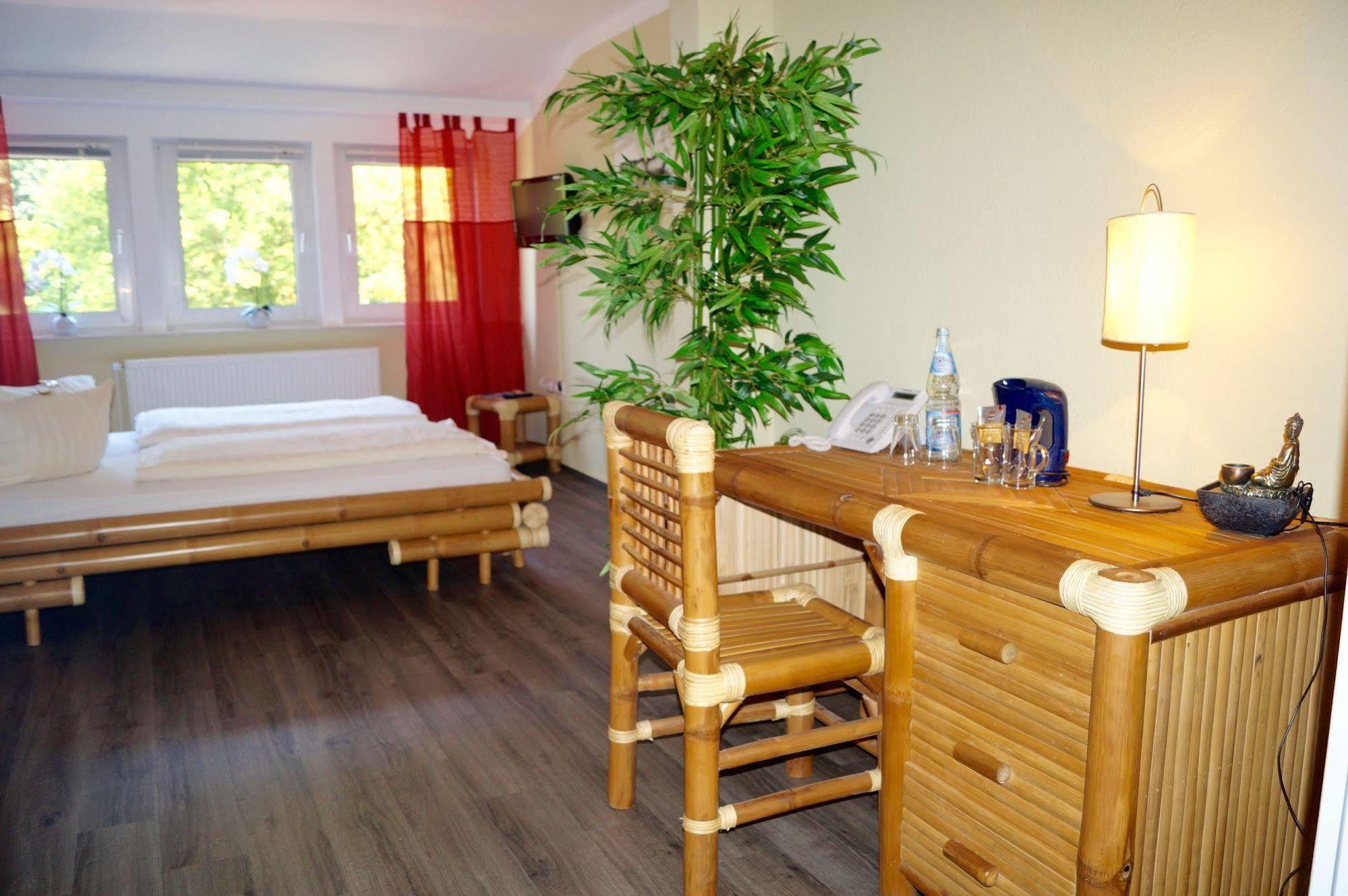 Regiohotel Germania Am Kurpark バート・ハルツブルク エクステリア 写真