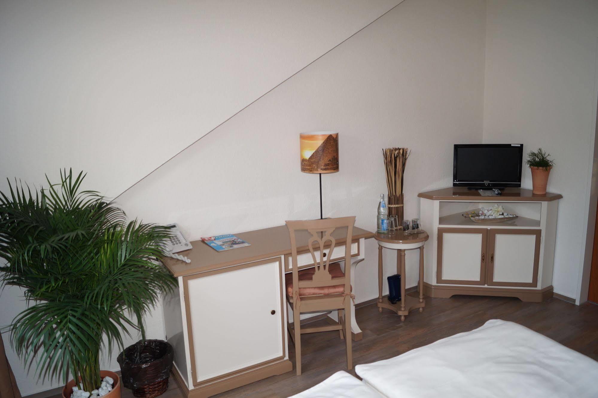 Regiohotel Germania Am Kurpark バート・ハルツブルク エクステリア 写真